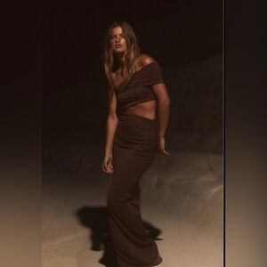 Zara Off-Shoulder Brown Cutout Maxi Dress